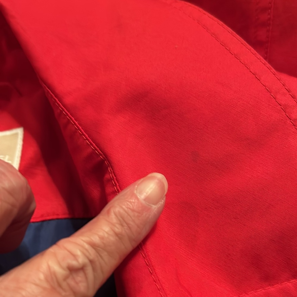 Michael Kors Small - Stylish Red Women's Jacket, Zip Front w/Detachable Hood. - Picture 11 of 11